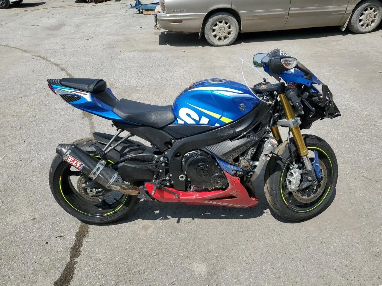 2016 Suzuki GSX-R750 ClearVin-ის საჯარო ანგარიშის ნიმუშში
